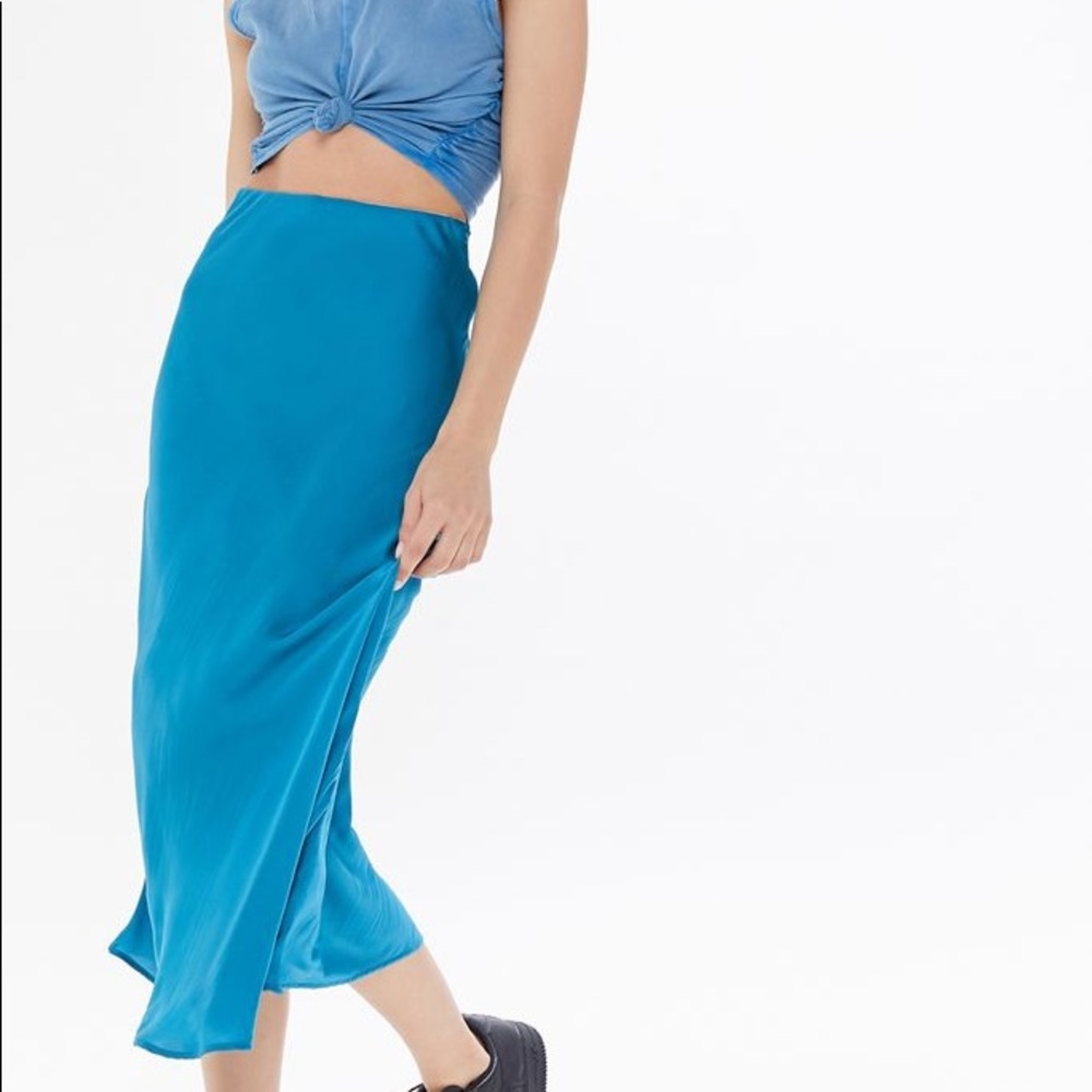 UO Rowan Midi Satin Slip Skirt
